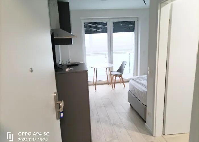 28 * Mörfelden-Walldorf